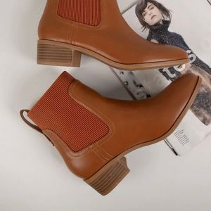 Faux leather block heel Chelsea boots